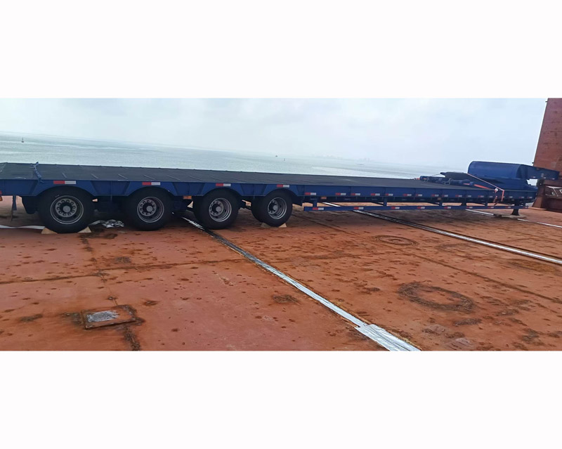 Shaanxi Automobile Trucks, sammen med Hegn Semi-trailere, afsted til Sudan for at uddybe Kina Afrika Logistik Udstyr Samarbejde