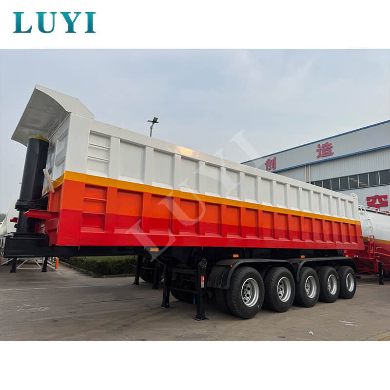 Luyi fem-akset semi-tip-sænkevogn eksporteret til Ghana, professionelt tungt udstyr anerkendt