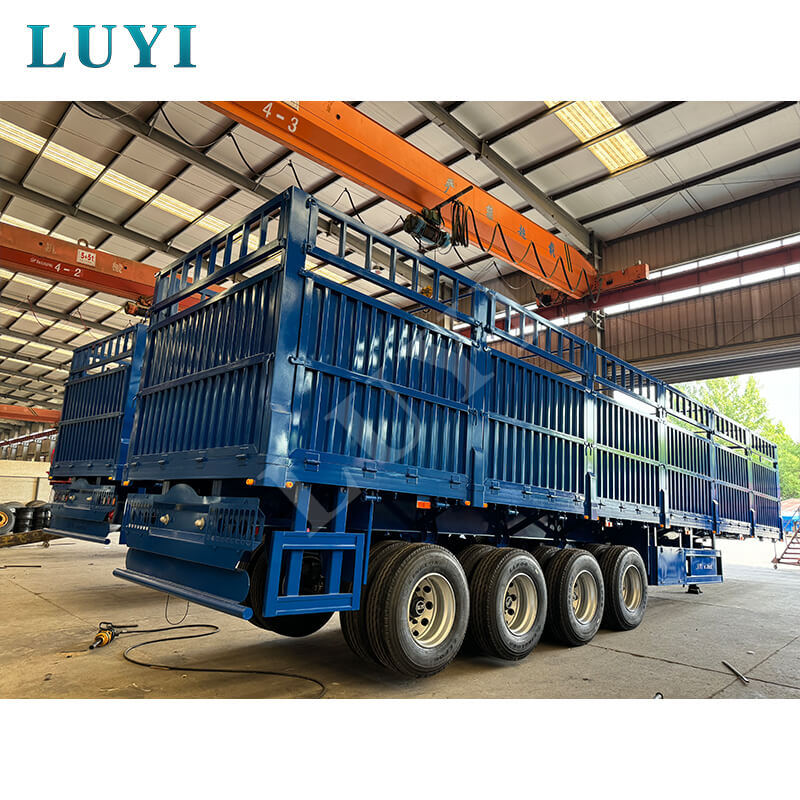 Nyt løft til grænseoverskridende logistik: Fem-akslede sidevægs-sættevogne blev med succes sendt til Madagaskar, hvilket styrker båndene mellem Kina og Afrika fragtsamarbejde