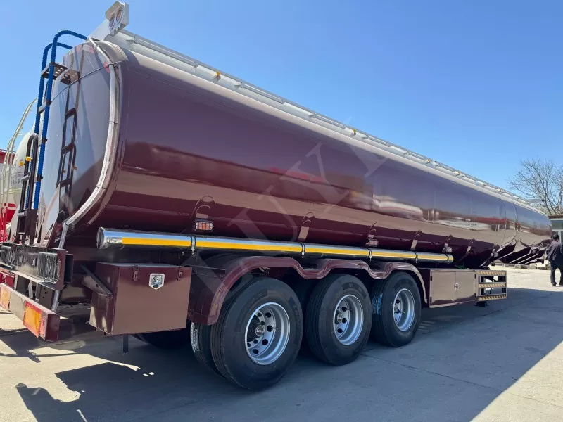 3 Axle Carbon Steel Tanker