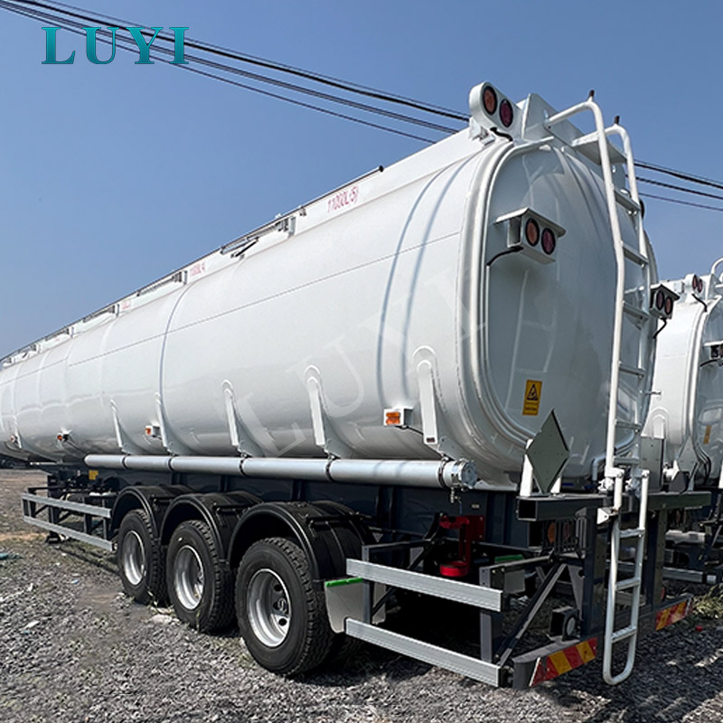 55.000L 3-akslet brændstoftanker Semitrailer til olie-, diesel- og brændstofdistribution