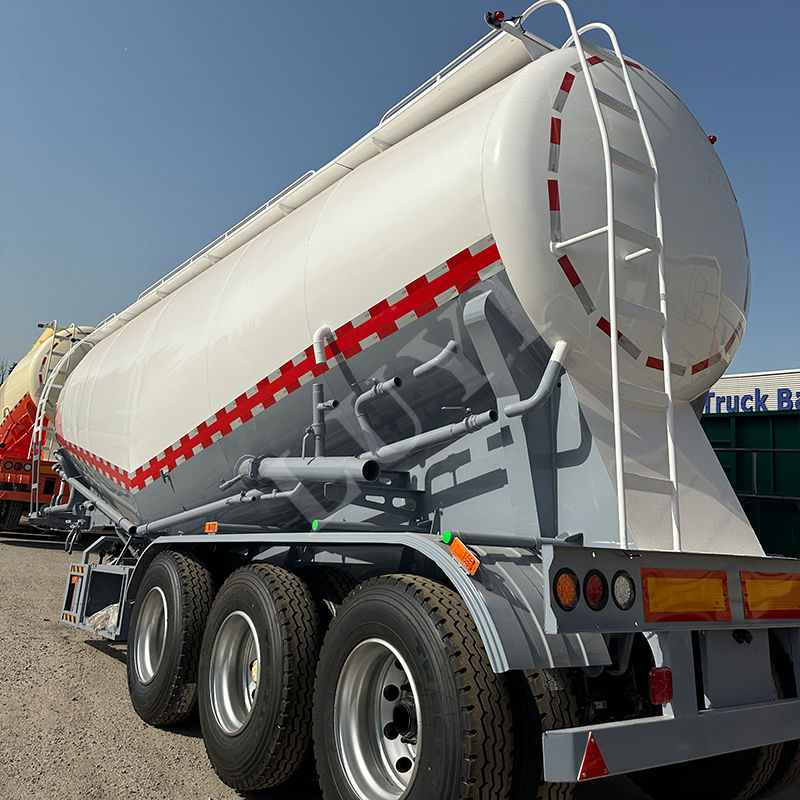 Fra fabrik til grænse: Hvorfor jordanske ledere stoler på LUYI for deres tunge transportbehov