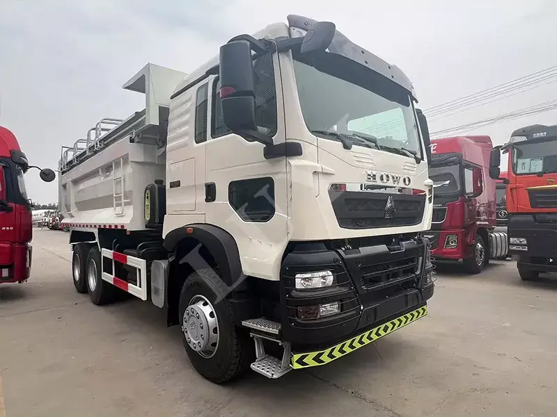 Hvid Howo Dump Truck